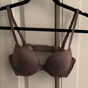 SKIMS Fits Everyone Push-up Bra, 34B
